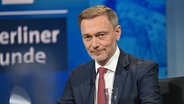 Christian Lindner, Bundesvorsitzender und Spitzenkandidat der FDP, nimmt an der "Berliner Runde" von ARD und ZDF teil. © picture alliance Foto: Stefanie Loos