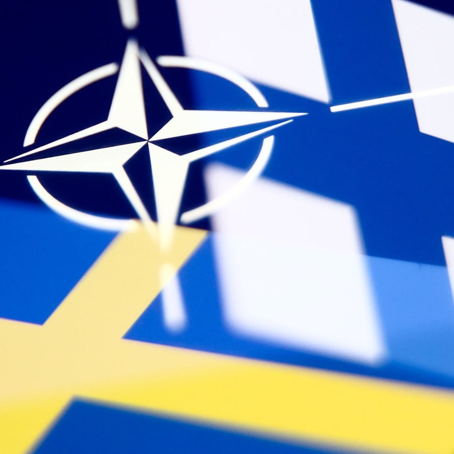 Wer schützt Schweden? Die Hoffnung auf schnellen Nato-Beitritt bleibt!