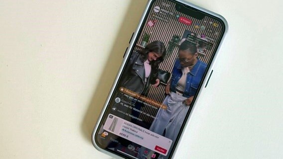 Ein Live-Shopping Event auf der Social Media Plattform TikTok. © privat 