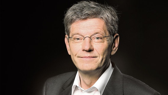 Stephan Richter, freier Autor, ehemals Chefredaktion Schleswig-Holsteinischer Zeitungsverlag sh:z. Stephan Richter, freier Autor, ehemals Chefredaktion Schleswig-Holsteinischer Zeitungsverlag sh:z. © sh:z Foto: Marcus Dewanger