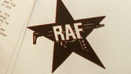 Das Logo der RAF, der Stern mit den Buchstaben und einem Maschinengewehr © dpa-Bildfunk 
