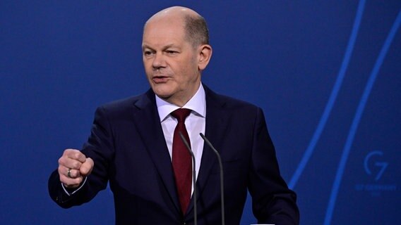 Bundeskanzler Olaf Scholz (SPD) © picture alliance/dpa/AFP-Pool | John Macdougall Foto: John Macdougall