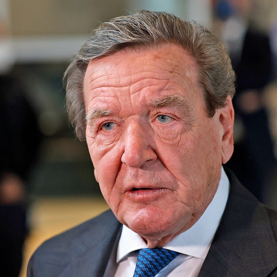 Der ehemalige Bundeskanzler Gerhard Schröder bei einem Interview. © dpa picture alliance/Geisler-Fotopress Foto: Christoph Hardt