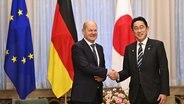 Bundeskanzler Olaf Scholz und Japans Premierminister Fumio Kishida. © dpa picture alliance / ASSOCIATED PRESS Foto: David Mareuil