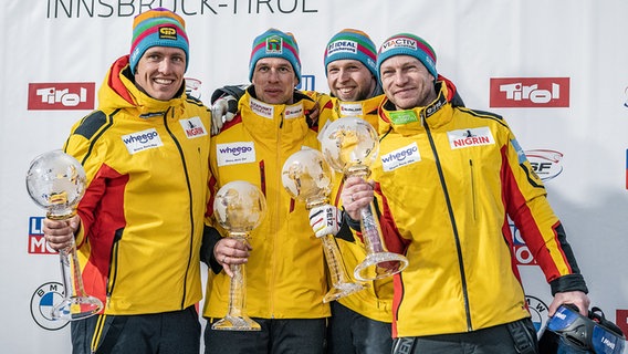 Thorsten Margis, Candy Bauer, Alexander Schueller, Francesco Friedrichs, Sieger Gesamtweltcup Bob & Skeleton © Picture alliance Foto: Stefan Adelsberger