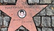 Gedenkstern Süleyman Taşköprü © NDR Foto: Sebastian Friedrich