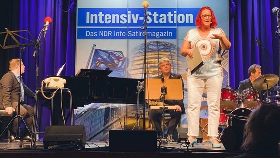 Anny Hartmann im Forum in Peine am 31.10.2021. © NDR Foto: Jenny von Gagern