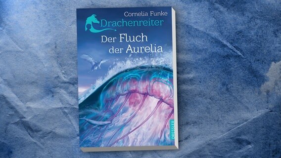 Cover des Kinderbuches "Drachenreiter 3: Der Fluch der Aurelia" von Cornelia Funke, erschienen im Verlag Dressler. © Verlag Dressler 