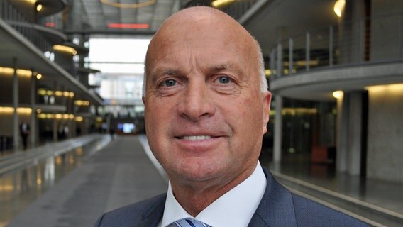 Porträt des AfD-Bundestagsabgeordneten Rüdiger Lucassen. © Rüdiger Lucassen Foto: privat