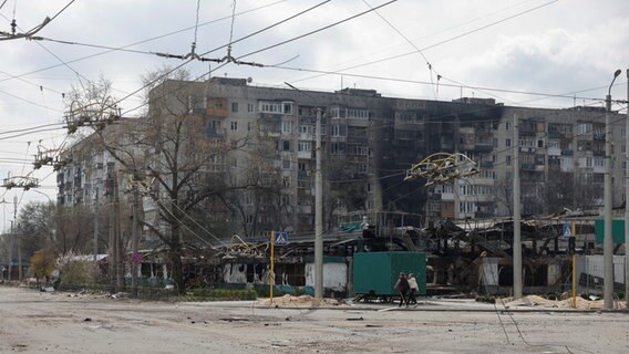 Zerstörte Gebäude in der Stadt Sjewjerodonezk im Osten der Ukraine.  Foto: Serhi Nuzhnenko