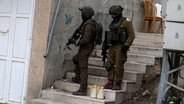 Einabus: Israelische Soldaten im Einsatz im Westjordanland. © Nidal Eshtayeh/Xinhua/dpa 