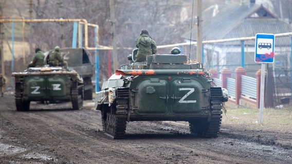 Pro-russische Separatisten-Soldaten in Donezk (Ukraine) © picture alliance / AA | Stringer 
