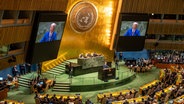 Joe Biden, Präsident der USA, spricht bei der Generaldebatte der UN-Vollversammlung. © picture alliance/dpa | Michael Kappeler Foto: Michael Kappeler