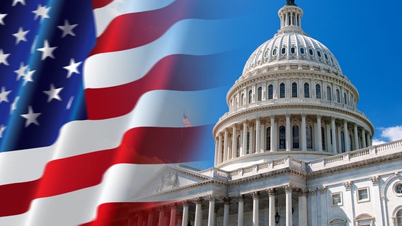 Bildmontage: USA-Flagge vor dem Kapitol in Washington. © Fotolia.com Foto: awenart, Rob Hill