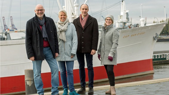 Die Moderatoren Andreas Kuhnt, Birgit Langhammer, Ocke Bandixen und Jessica Schlage. © NDR Foto: Cordula Kropke