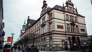 Gebäude der alten Post in der Innenstadt von Schwerin © NDR Foto: NDR