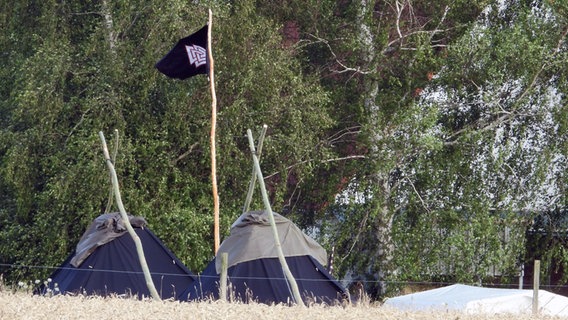 Rechtes Jugendlager in Annenhof © isso.media 