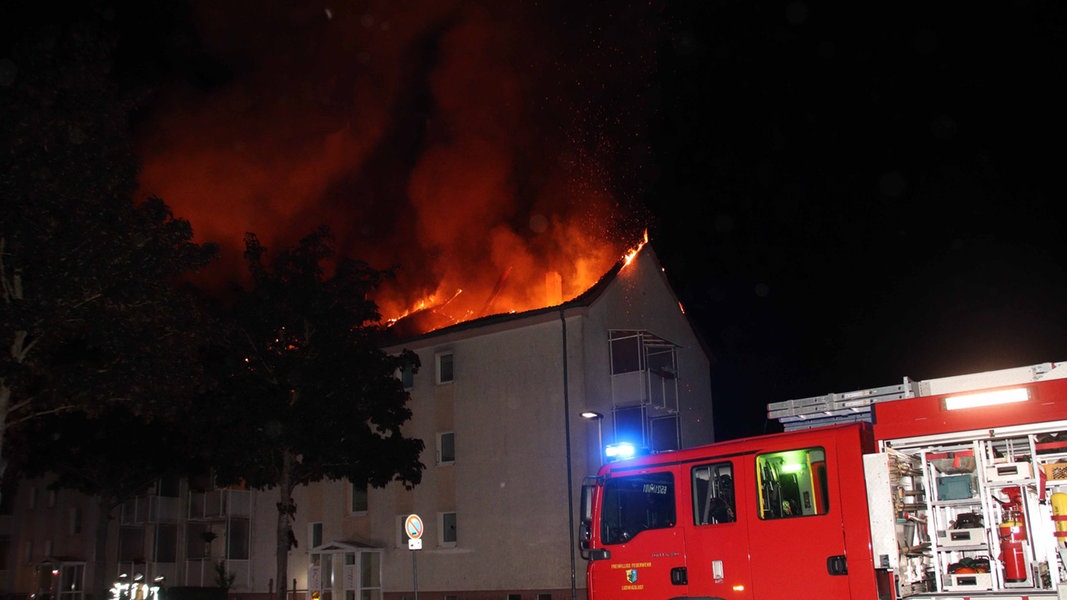 Mehrere Brände in MV: Hoher Sachschaden und ein Schwerverletzter