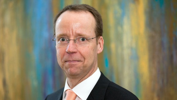Der Ex-Chef der Staatskanzlei und nun Vorsitzender Richter am Oberlandesgericht Christian Frenzel (SPD) © dpa-Zentralbild Foto: Jens Büttner