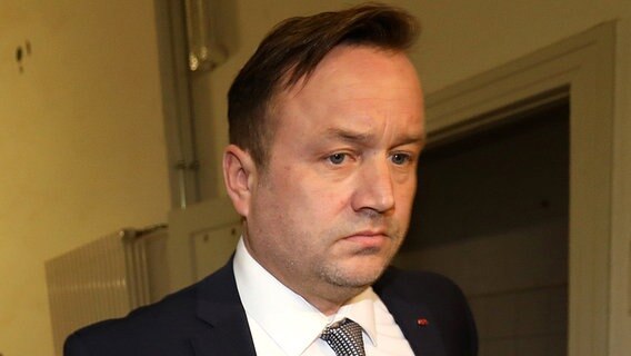 Der SPD-Landtagsabgeordnete Dirk Friedriszik Der SPD-Landtagsabgeordnete Dirk Friedriszik © dpa-Bildfunk Foto: Bernd Wüstneck