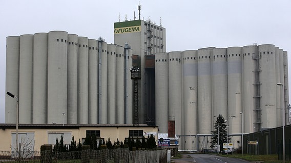 Mischfutterwerk Fugema in Malchin © dpa-Bildfunk Foto: Bernd Wüstneck