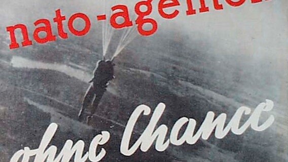 Propagandaplakat aus dem Kalten Krieg © picture-alliance/akg-images Foto: akg-images