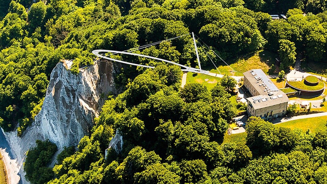 Grundsteinlegung am Königsstuhl auf Rügen