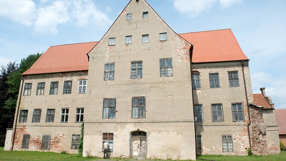 Schloss Ludwigsburg in Vorpommern © dpa-Bildfunk Foto: Stefan Sauer