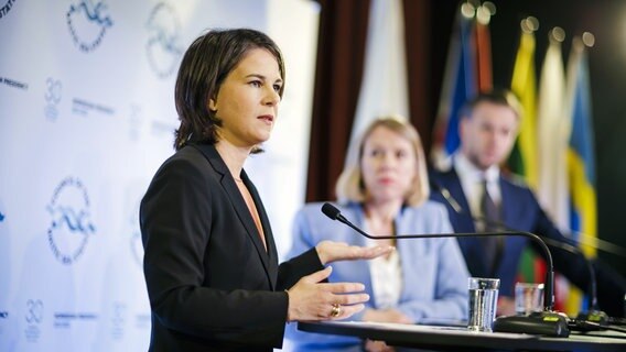 Treffen der Außenministerinnen und Außenminister der Mitgliedsstaaten des Ostseerates. Annalena Baerbock (Die Grünen), Bundesaußenministerin, aufgenommen im Rahmen einer Pressekonferenz in Kristiansand im Mai 2022. © picture alliance / photothek | Thomas Trutschel Foto: picture alliance / photothek | Thomas Trutschel