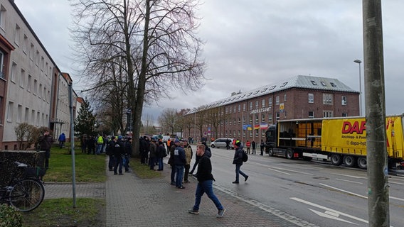 Kundgebung in Stralsund © NDR 