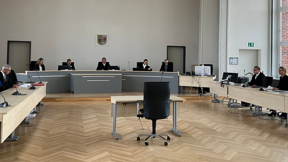 Gerichtssaal im Landgericht Rostock © NDR Foto: Saida, Belaatel