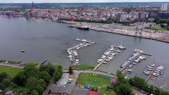 Rostock (Drohnenaufnahme) © NDR Foto: NDR
