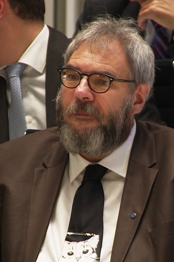 AfDPolitiker Weber blamiert sich im Parlament NDR.de Nachrichten