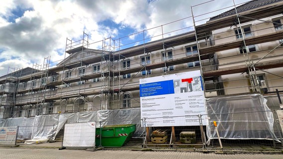 Die alte Gemäldegalerie, die demnächst zur "Galerie der Romantik" wird. © NDR Foto: Robert Schubert
