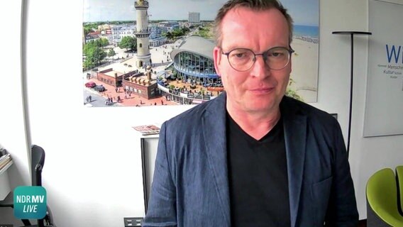 Andreas Ebel, Chefredakteur der "Ostsee-Volkszeitung". © NDR Screenshots Foto: NDR Screenshots