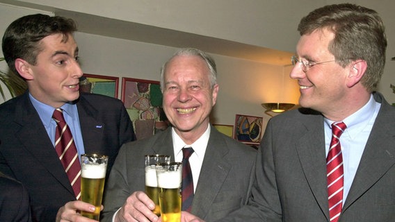 David McAllister, Ernst Albrecht und Christian Wulff © dpa Foto: Wolfgang Weihs