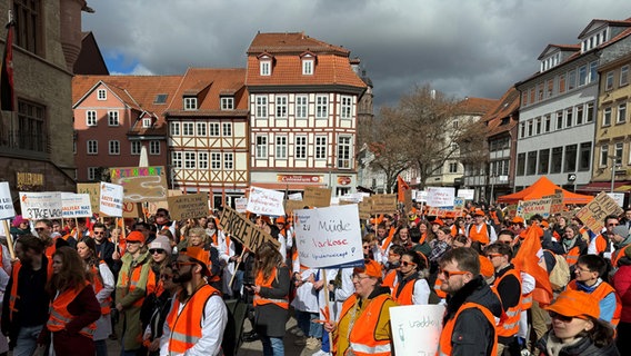 Ärzte streiken in Göttingen . © NDR Foto: Benedikt Bathe