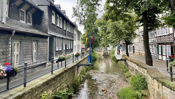 Abzucht (Nebenfluss der Oker) in der Innenstadt Goslars. Hier gab es 2017 große Überschwemmungen. © NDR Foto: Marie Stiller