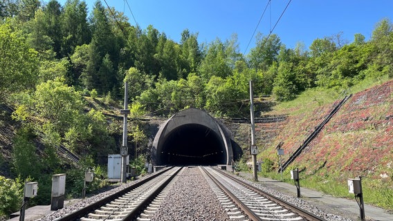 Der Rauhebergtunnel bei Hann. Münden © NDR Foto: Jan Fragel