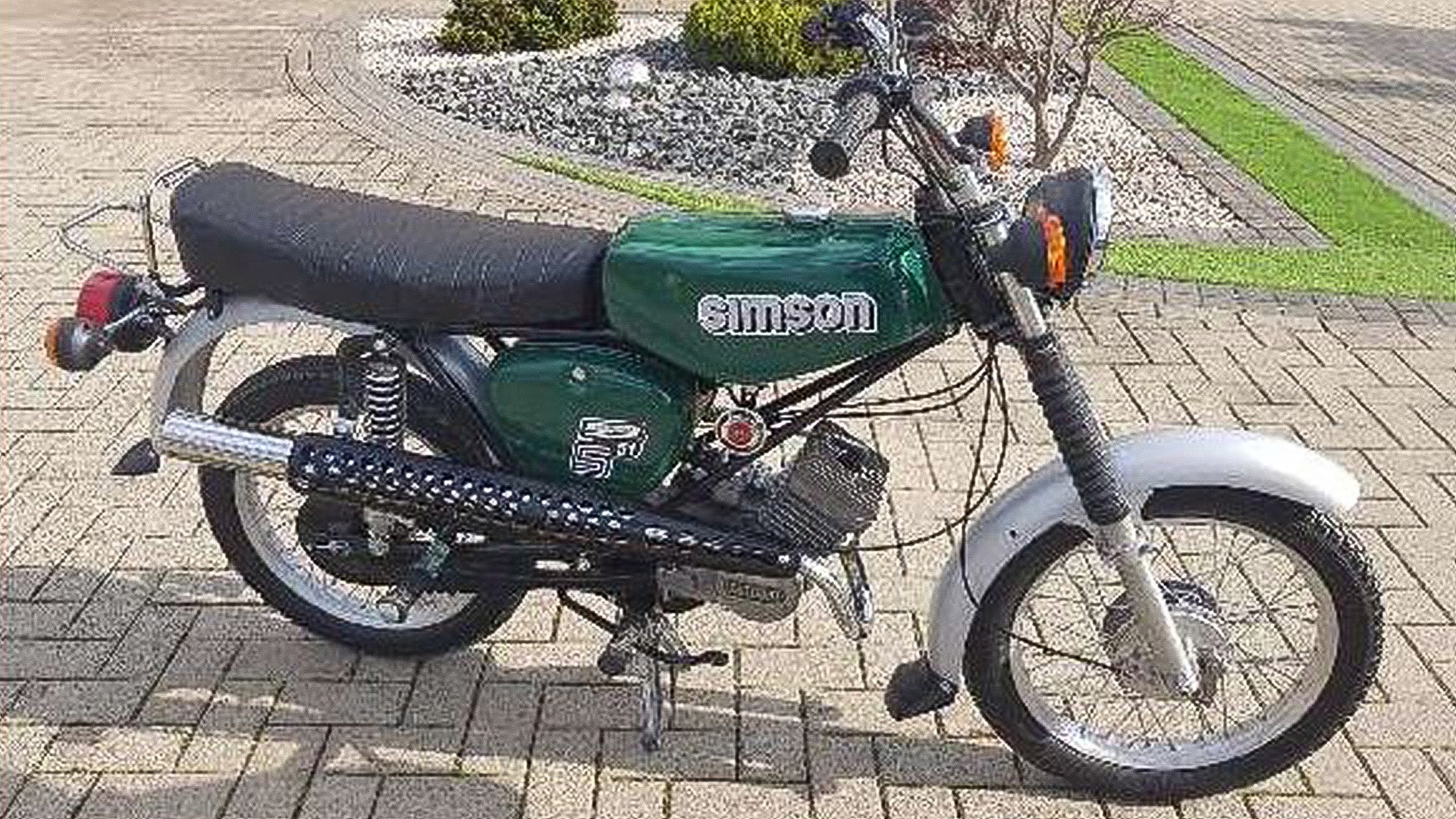 Grüne Simson wieder da - Polizei fasst Dieb von DDR-Kult-Moped
