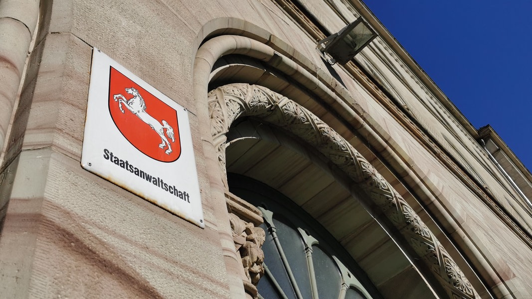 Ehefrau vor Augen der Kinder ermordet Prozessbeginn in Göttingen NDR.de Nachrichten