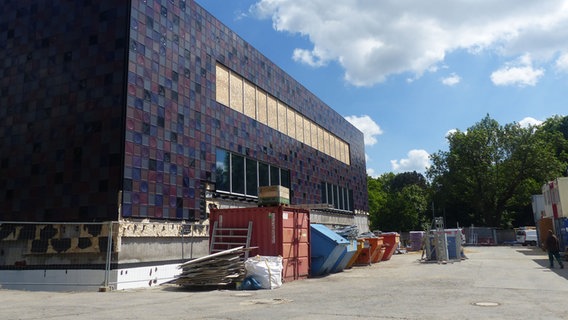 Blick auf die Stadthalle Göttingen. © NDR Foto: Jens Klemp