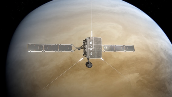 Eine Illustration zeigt den Flug um die Venus einer Sonde der ESA. © ESA/ATG medialab 
