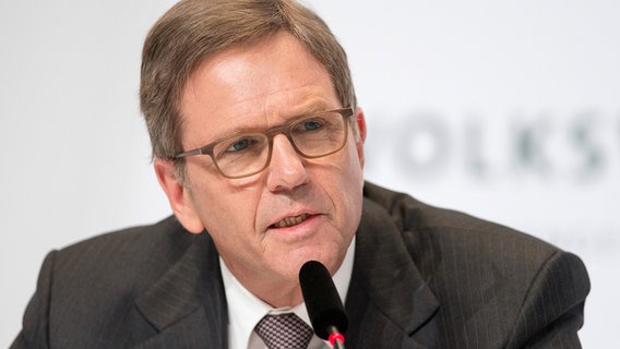 Jochem Heizmann, VW-Personalvorstand, bei der Jahrespressekonferenz 2015. © Volkswagen Foto: Volkswagen