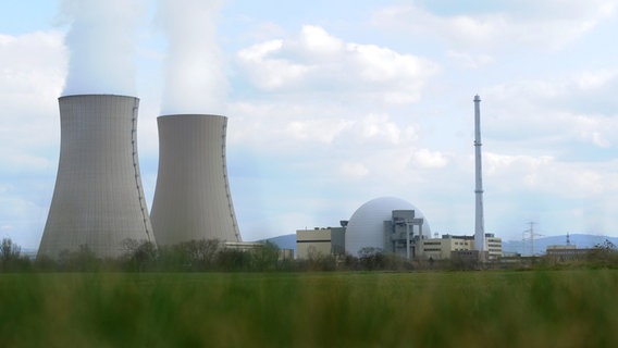 Das Atomkraftwerk in Grohnde. © dpa-Bildfunk Foto: Caroline Seidel