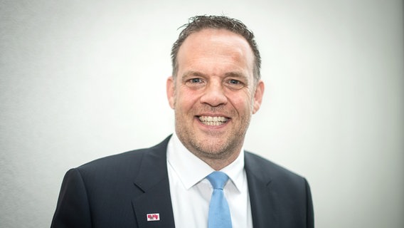 Alexander Zimbehl, neuer Vorsitzender des niedersächsischen Beamtenbundes. © dpa-Bildfunk Foto: Sina Schuldt