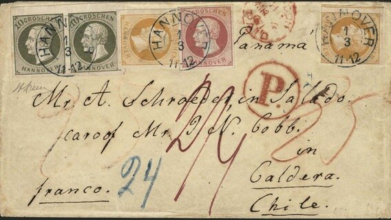Ein Auslandsbrief, der 1861 von Hannover aus auf abenteuerlichem Weg nach Chile geschickt wurde. © dpa Foto: Heinrich Köhler Auktionshaus
