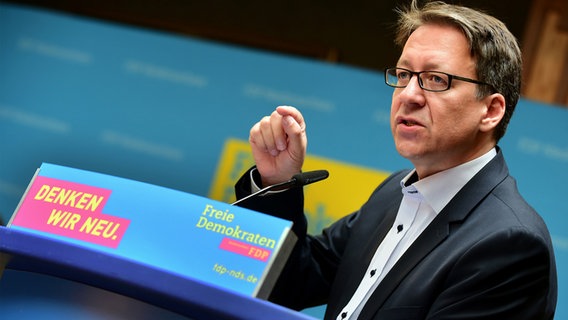 Der Landesvorsitzende der niedersächsischen FDP, Stefan Birkner. © dpa-Bildfunk Foto: Hauke-Christian Dittrich