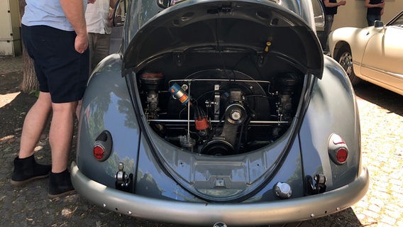 Der Motorraum eines alten VW-Käfers. © NDR Foto: Wilhelm Purk