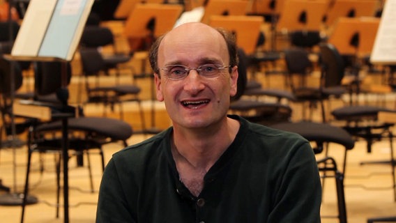 Andrew Manze, Chefdirigent der NDR Radiophilharmonie. © NDR Foto: Eric Klitzke